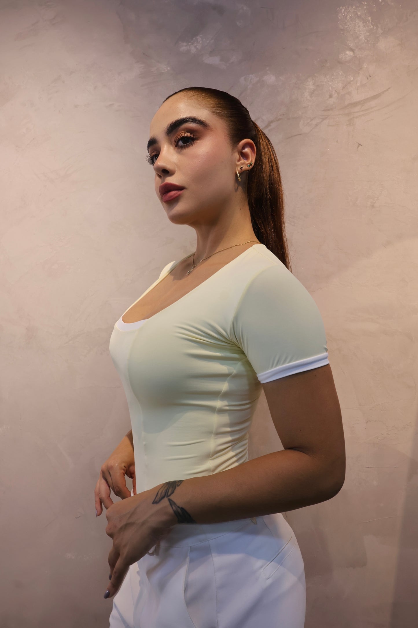 BODY EMILY
